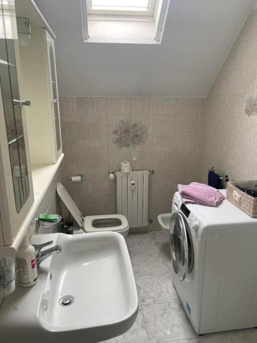 Apartamento La Casa Di Giada Peschiera Borromeo Exterior foto
