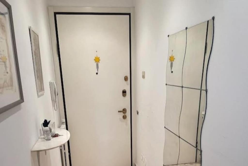 Apartamento La Casa Di Giada Peschiera Borromeo Exterior foto